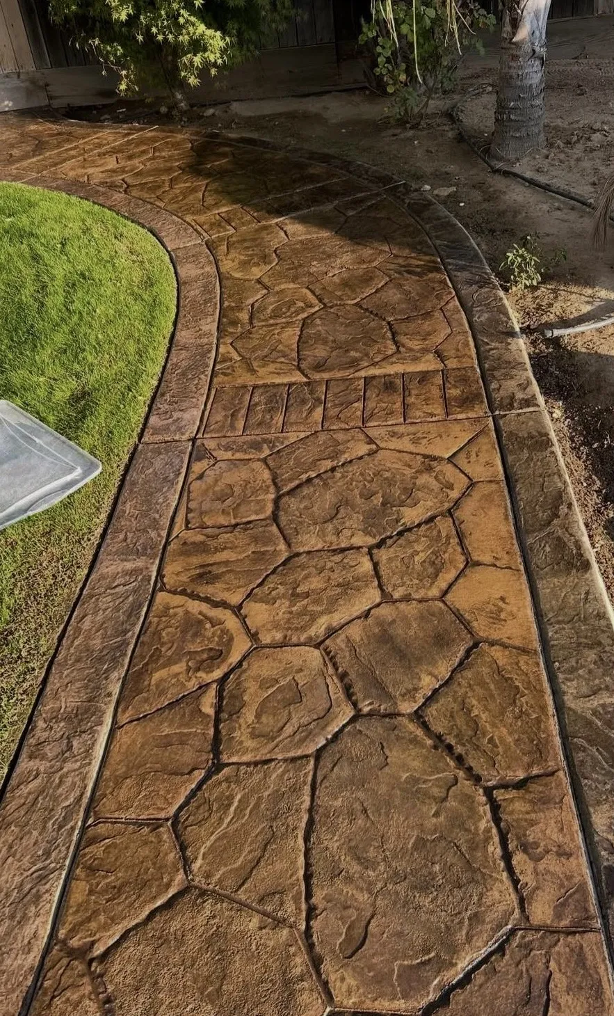 Concrete patio and walkway project in Sanger, CA